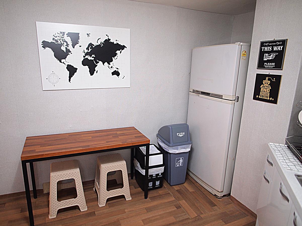 Hostel Gaon Sinchon Сеул Екстериор снимка
