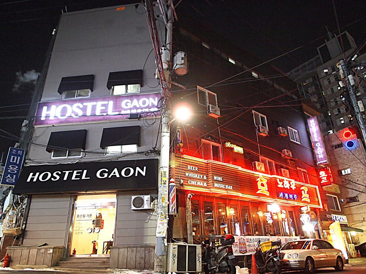 Hostel Gaon Sinchon Сеул Екстериор снимка
